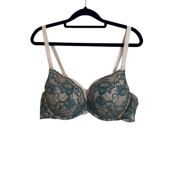 Torrid Padded Push Up Bra Teal Blue Lace Cream 40C - Picture 1 of 3